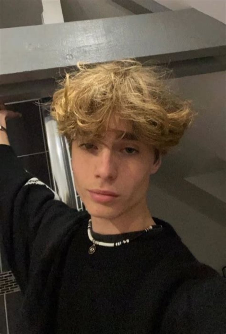 Understanding The Appeal Of Blond Guys: A Comprehensive Guide