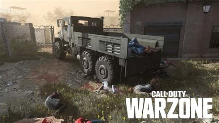 Unique Warzone Big Bertha trick is perfect for clutch revives