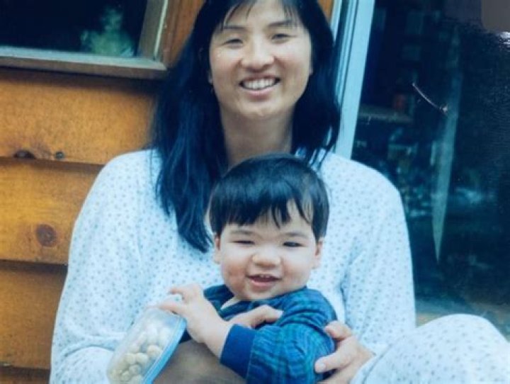 Unraveling The Height Enigma: Exploring Zach Edey's Parental Stature