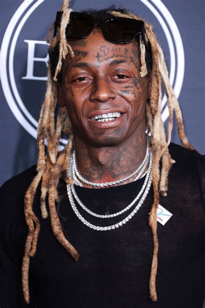 Unveiling Lil Wayne's Height: Uncover Surprising Insights