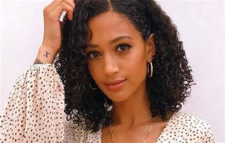 Unveiling Samantha Logan's Romantic Journey: Who Is Her Boyfriend In 2024?