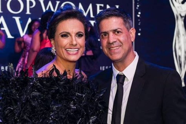 Unveiling The Identity And Influence Of Leanne Manas' Husband