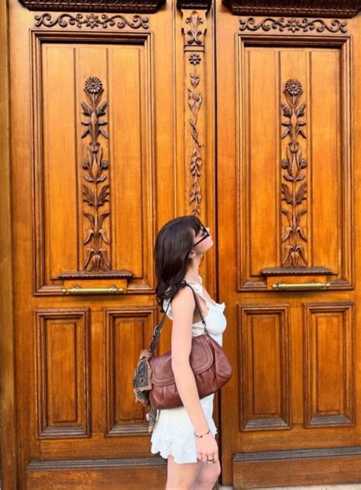 Unveiling The Magic Of Lauren Lindsey Donzis