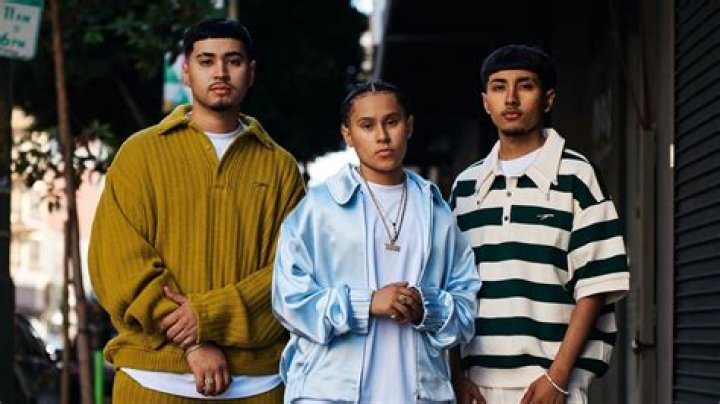 Unveiling The Mexican Regional Obsession: A Deep Dive Into Yahritza Y Su Esencia's 