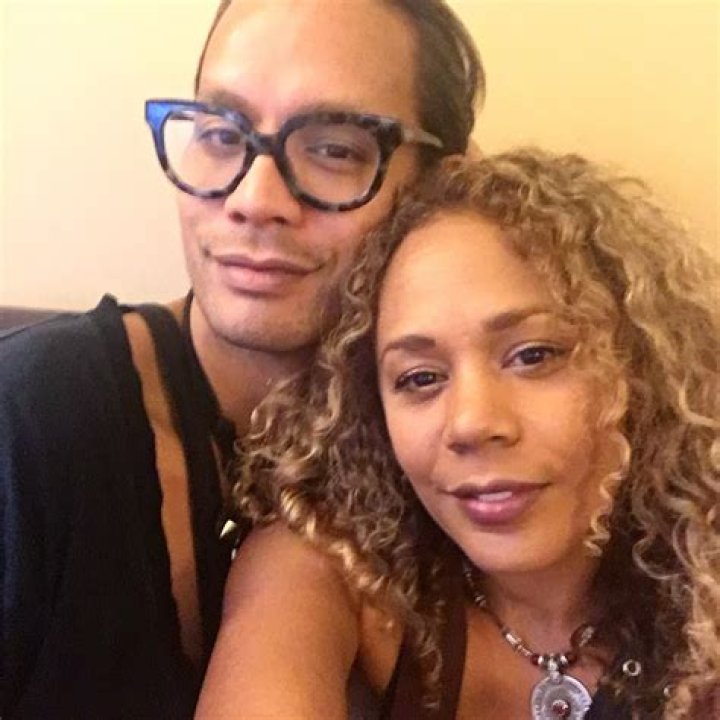 Unveiling The Mystery Of Rachel True’s Spouse