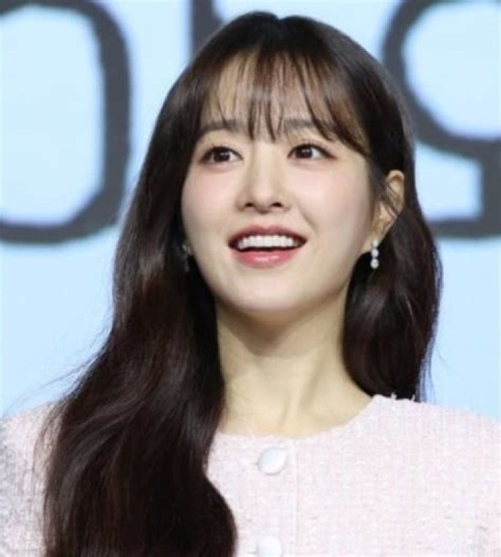 Unveiling The Mystery: Who Is Park Bo-young's Husband?