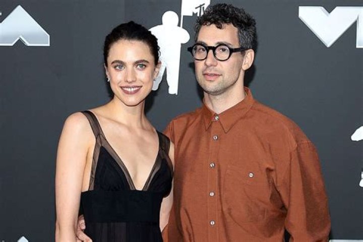 Unveiling The Truths: Jack Antonoff And Margaret Qualley's Age Difference Explored