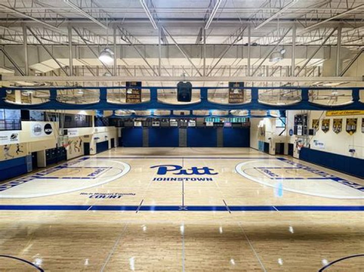 UPJ's Sports Center getting wooden floor