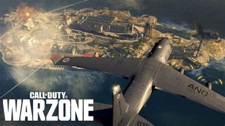 Warzone squad gets fastest Rebirth Island win ever without touching ground