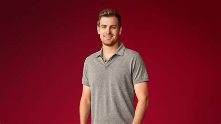 What does Alex from The Ultimatum do? Job details explored