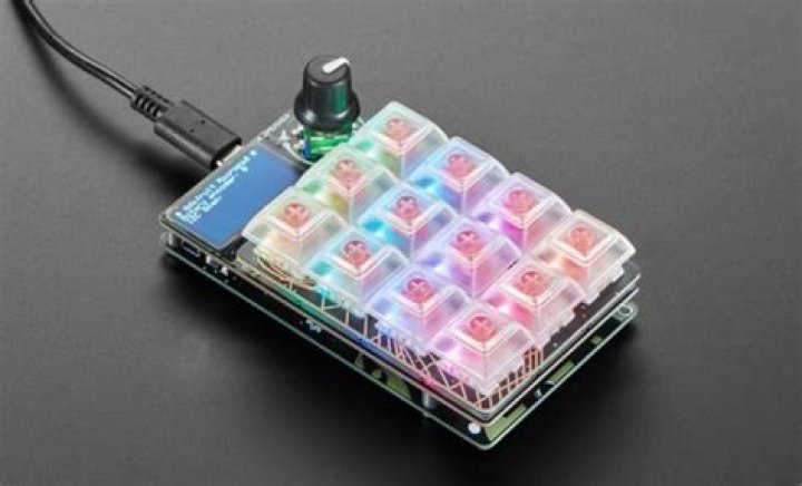 What Is a Macro Pad and What Do You Use It For?