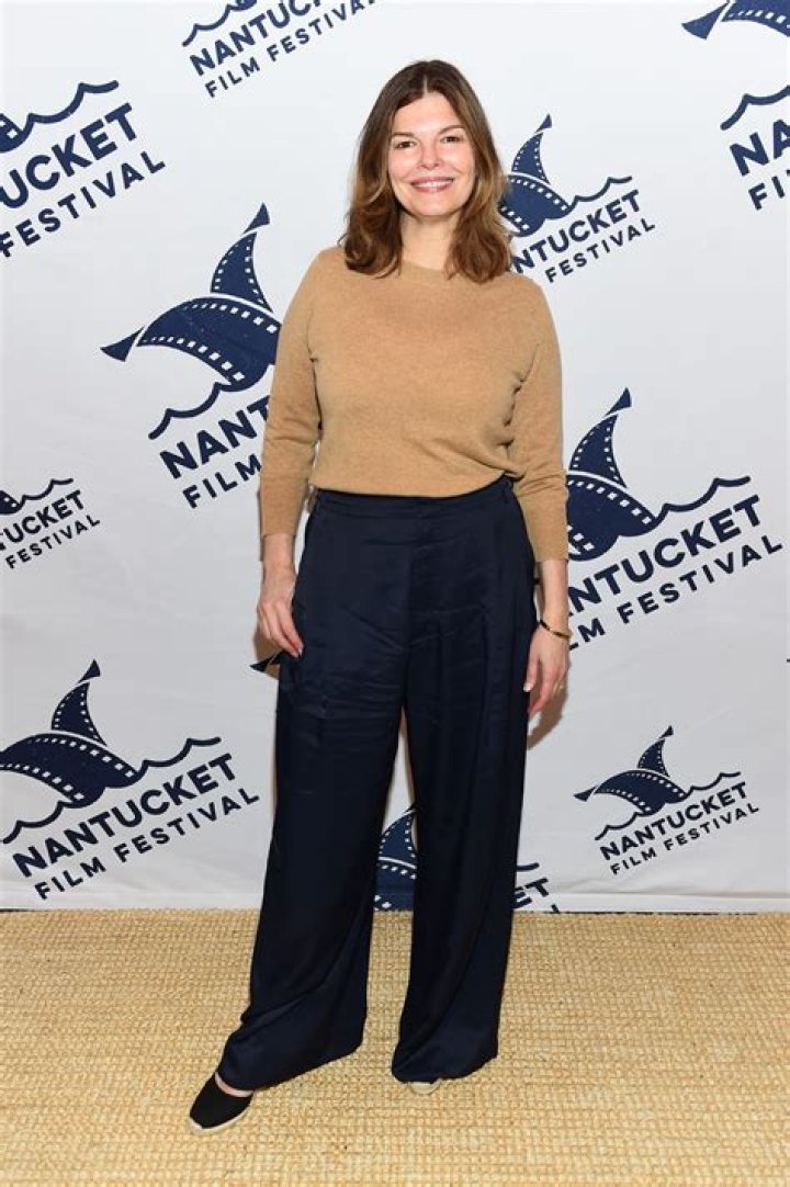 What is Jeanne Tripplehorn Net Worth 2024: Wiki, Age, Weight, Height, Relationships, And More
