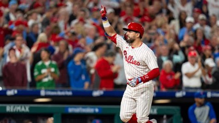 What is Kyle Schwarber's ethnicity? Phillies star's ethnic heritage explored