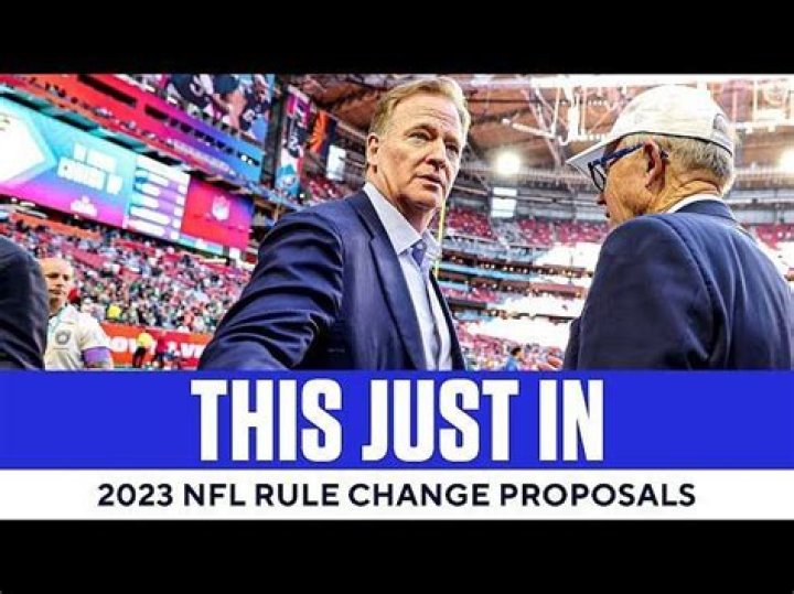 What is NFL’s forward handoff rule? Explaining new rule change for 2023 season
