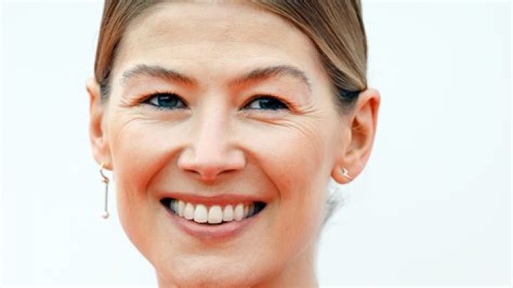 What is Rosamund Pike Net Worth 2024: Financial Insights & Success Story