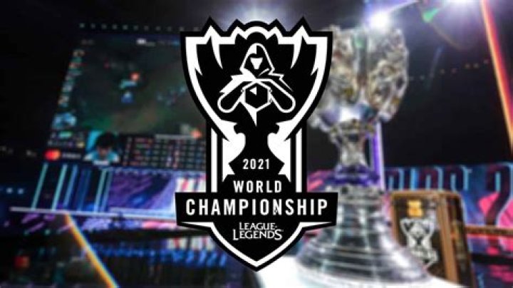 When is the LoL Worlds 2021 Finals?