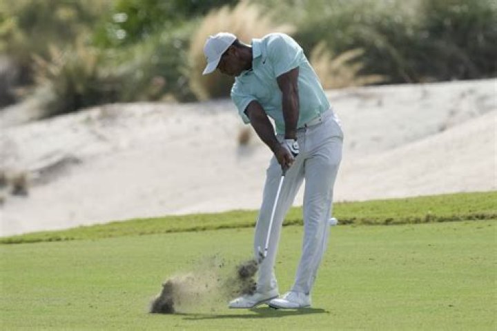 When will Tiger Woods tee off on Sunday at the Hero World Challenge? Final round tee times and pairing explored