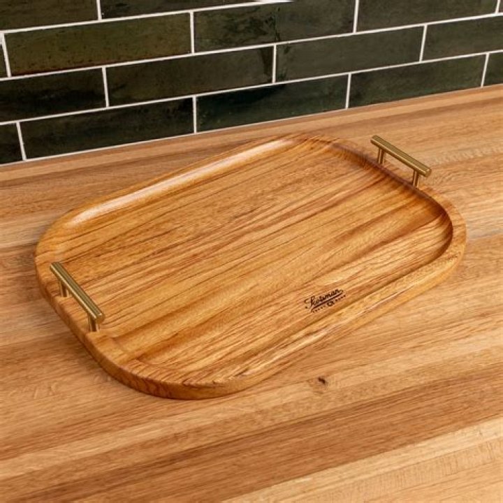 White Oak Candle Tray
– Laurel Mercantile