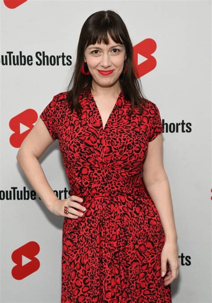 Whitney Avalon - Bio, Age, Net Worth, Height, Single, Nationality, Body Measurement, Career