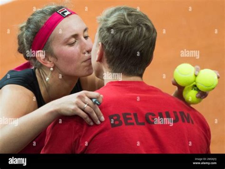 Who is Elise Mertens Boyfriend, Robbe Ceyssens?