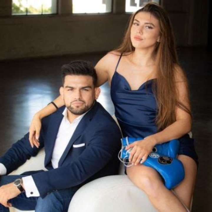 Who Is Kelvin Gastelum Dating Currently? Is He Married To Girlfriend Lena?
