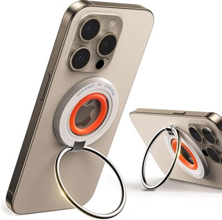 Wireless Charger and Finger Grip on Back on Phone: Which are compatible?