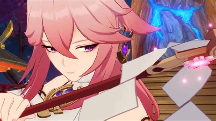 Yae Miko “fix” rolled back in Genshin Impact, but players want more buffs