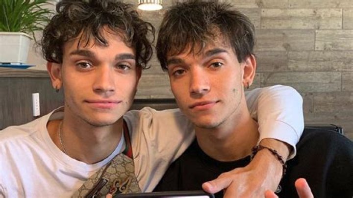 YouTubers “The Dobre Twins” outrage fans with lackluster meet and greet