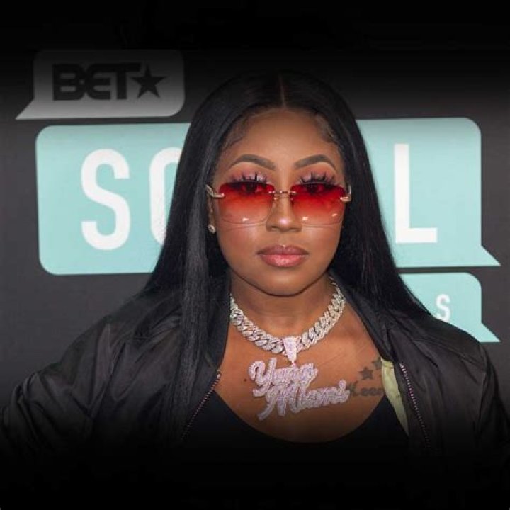 Yung Miami - Bio, Age, Net Worth, Height, In Relation, Nationality, Body Measurement, Career